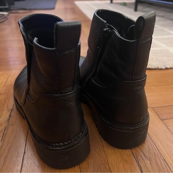 Nordstrom Black Leather Chelsea Boots - Picture 4 of 9